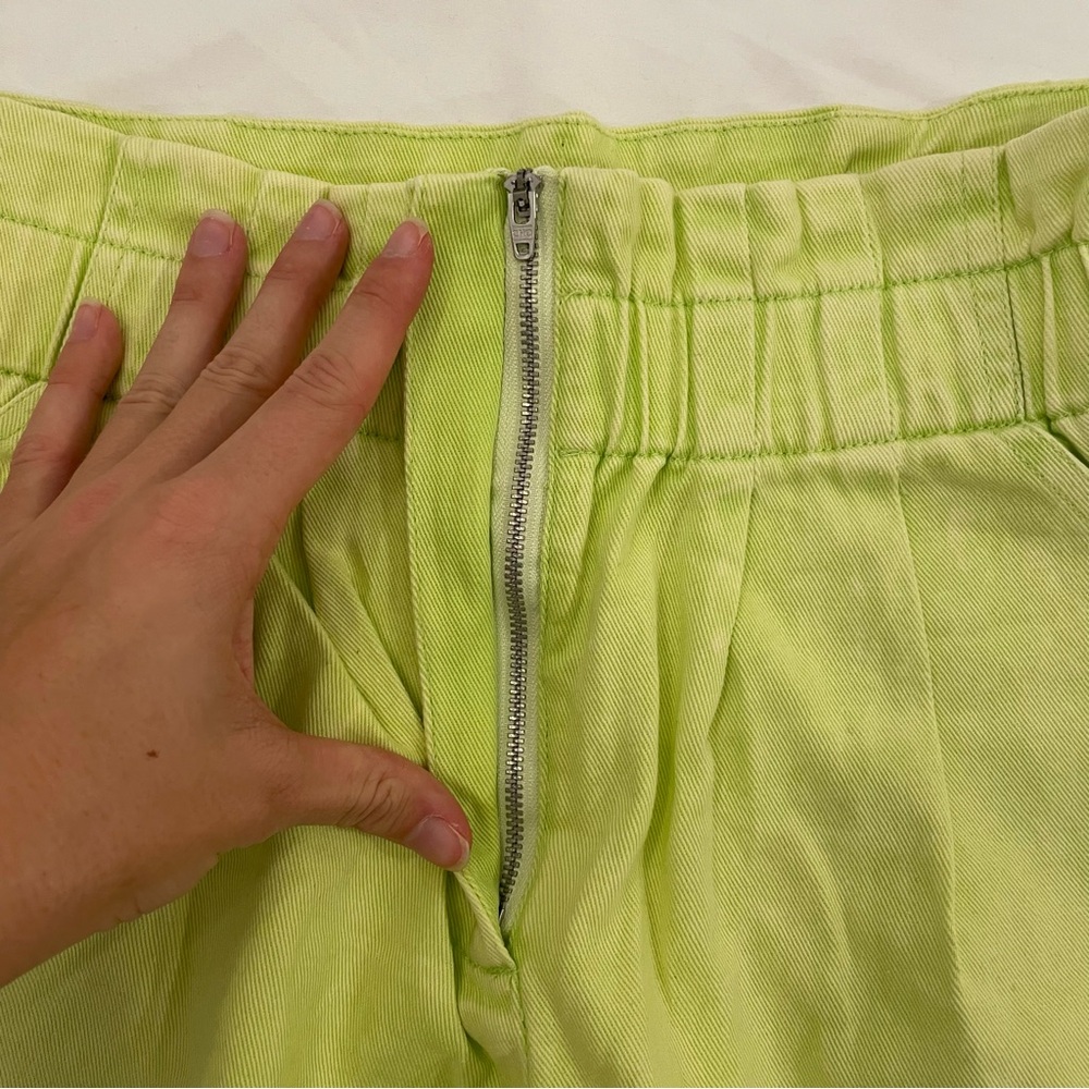 Lime Green Cotton Women's High Waisted‎ Jean Shorts Size Small - Picture 6 of 9